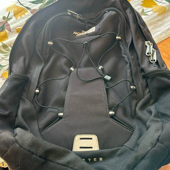 North Face Jester Backpack - Picture 1 of 5